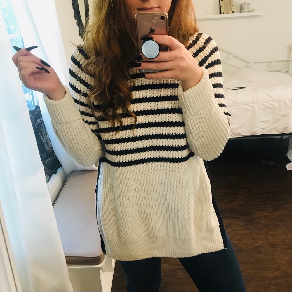 Kate Spade Knit Sweater ♠️🎀✨
